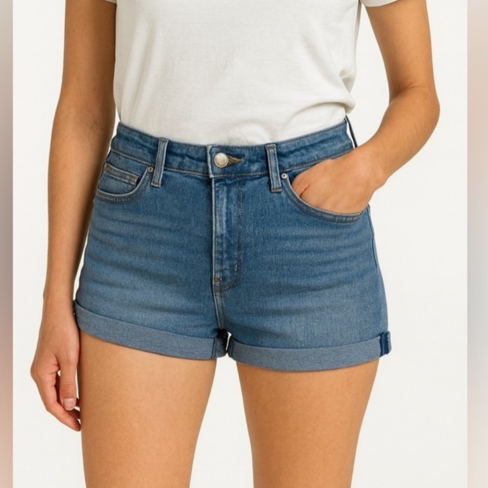 H&M Blue Denim‎ Cuffed Jean Shorts Size 6